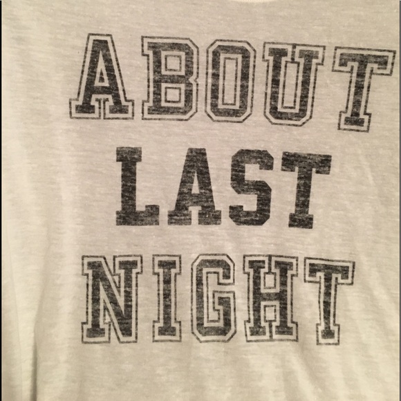 Victoria’s Secret Multiple sizes T-shirt nwt - Picture 3 of 7